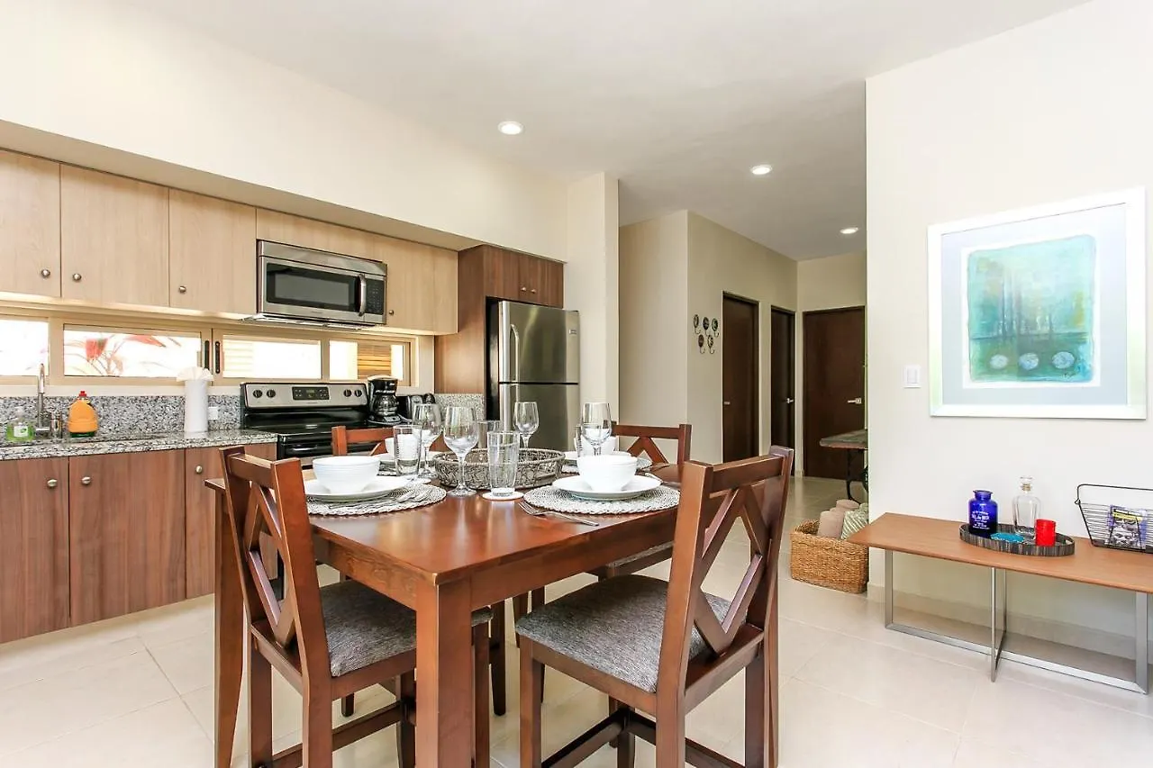 Condo Complex With An Alluring Pool & Tropical Vibes By Stella Rentals! Tulum Apartment