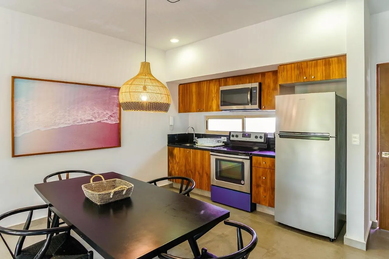 Apartment Condo Complex With An Alluring Pool & Tropical Vibes By Stella Rentals! Tulum