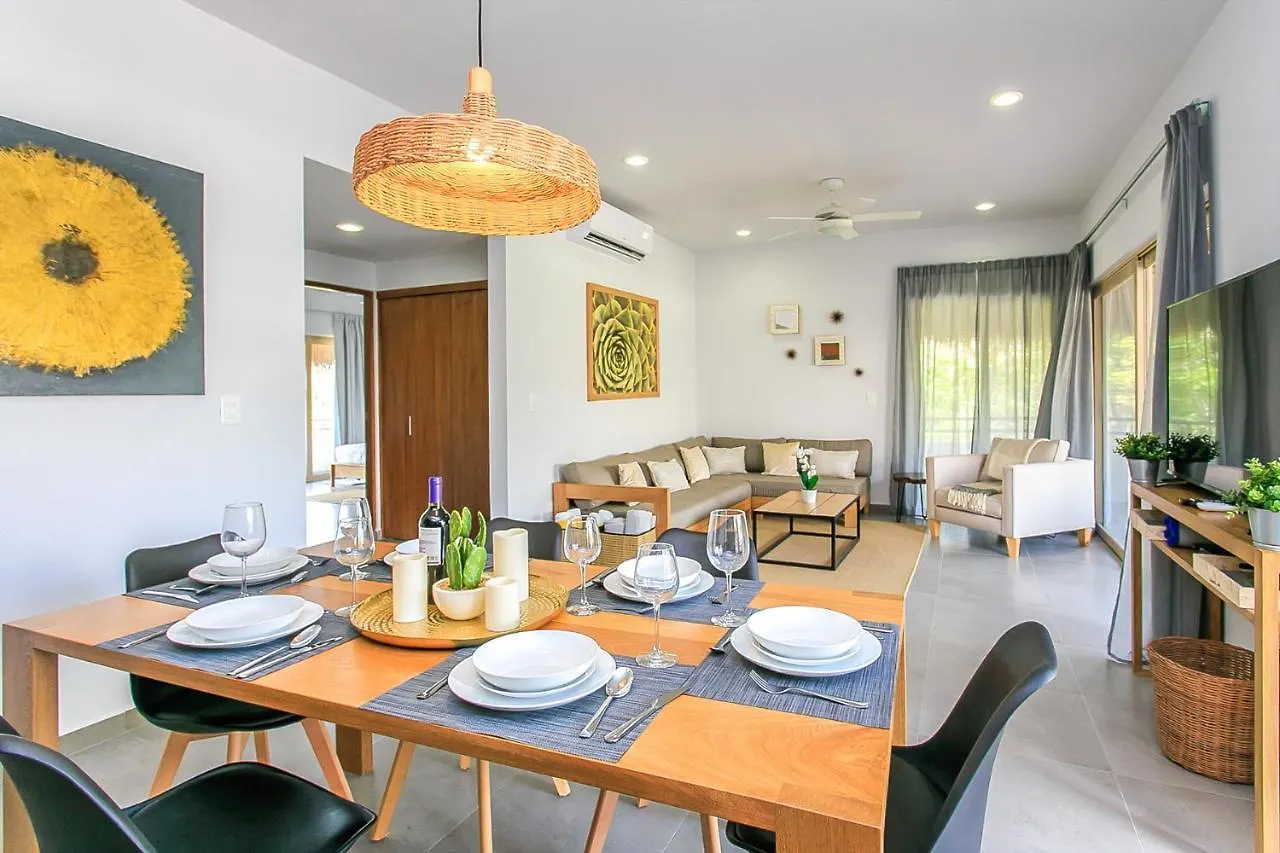 Condo Complex With An Alluring Pool & Tropical Vibes By Stella Rentals! Tulum 0*,  Mexico