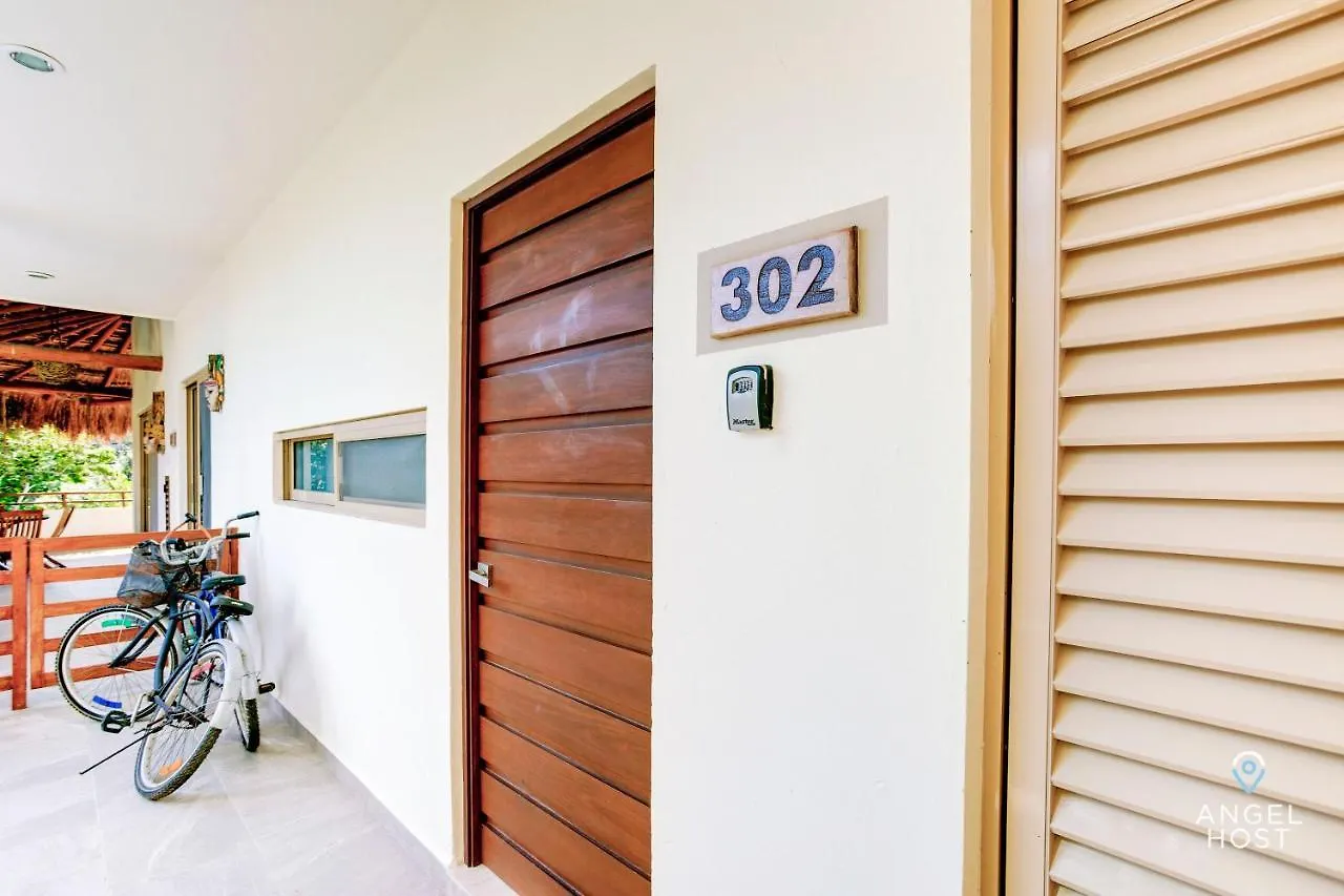 Condo Complex With An Alluring Pool & Tropical Vibes By Stella Rentals! Tulum Apartment