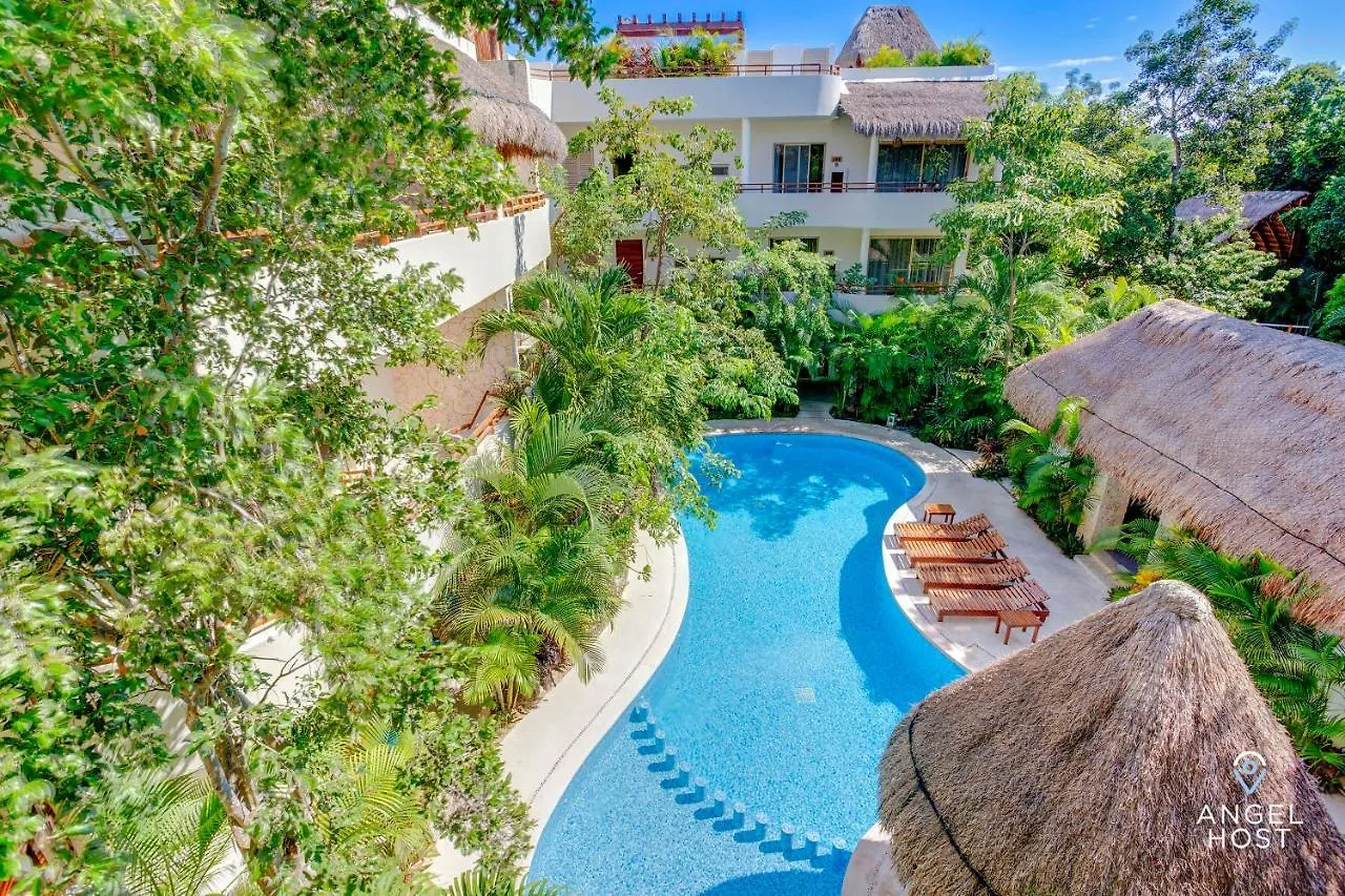 Condo Complex With An Alluring Pool & Tropical Vibes By Stella Rentals! Tulum